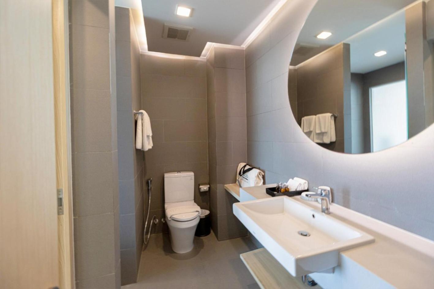 Yuu Residence 시 라차 외부 사진