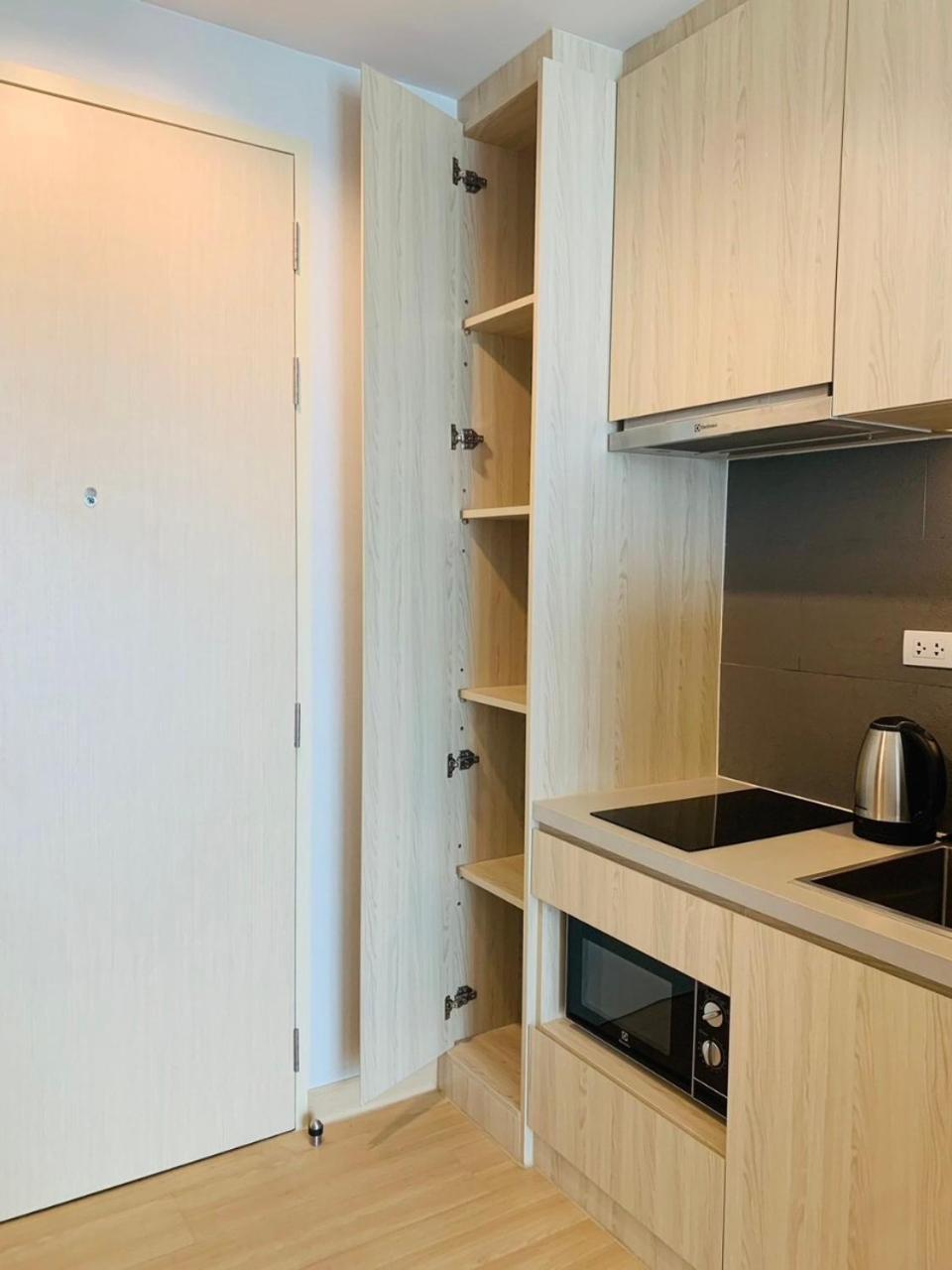 Yuu Residence 시 라차 외부 사진